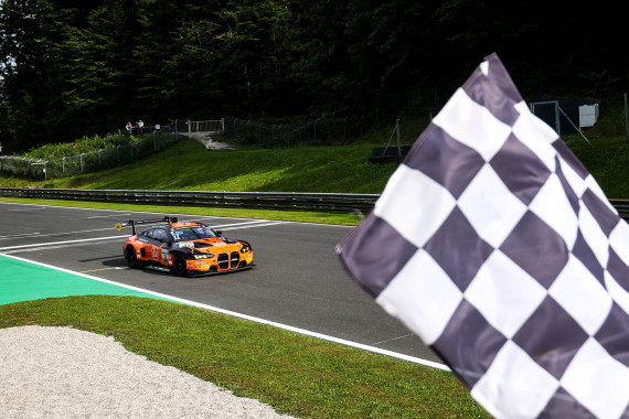 FK Performance Motorsport feierte den zweiten Saisonsieg im ADAC GT Masters