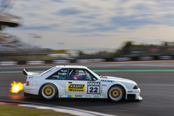 Bringt V8-Sound in die Eifel: Der original DTM Mustang von Gerd Ruch
