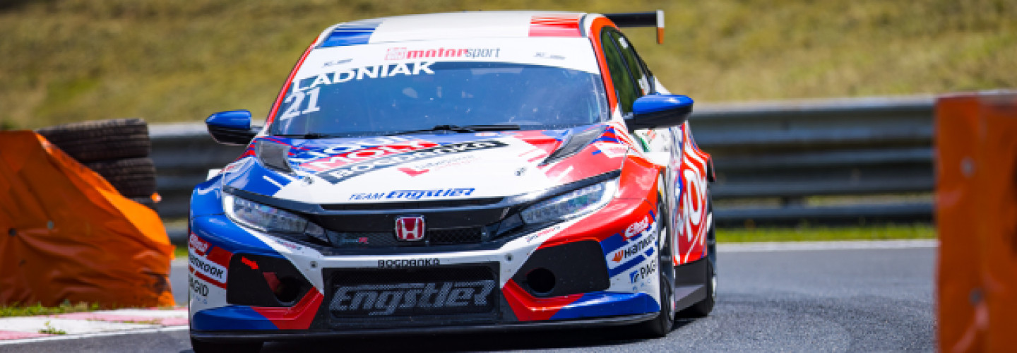 Szymon Ladniak war schnellster Pilot der ersten Trainingssession