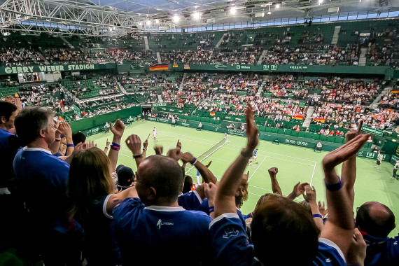 Davis-Cup in Halle vor 20 Jahren.jpeg