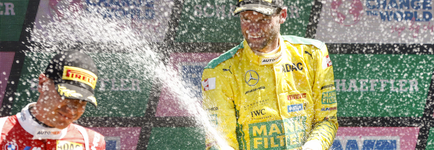 Große Freude bei Maro Engel nach seinem zweiten DTM-Sieg