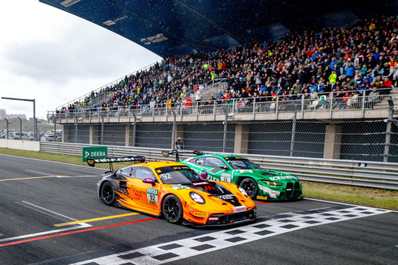 Nur 0,017 Sekunden trennten Morris Schuring und Marco Wittmann (l-r)