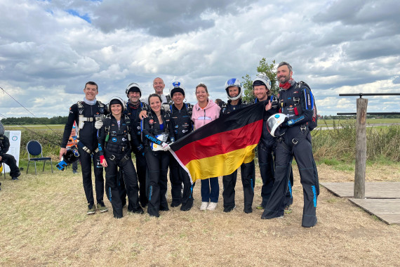 Christian Kaufmann, Shaline Dincher, Erik Lorenz, Karin Bauch, Manfred Moritz, Steffen Schiedek, Carola Fietz, Carl Enders, Andreas Höhne.