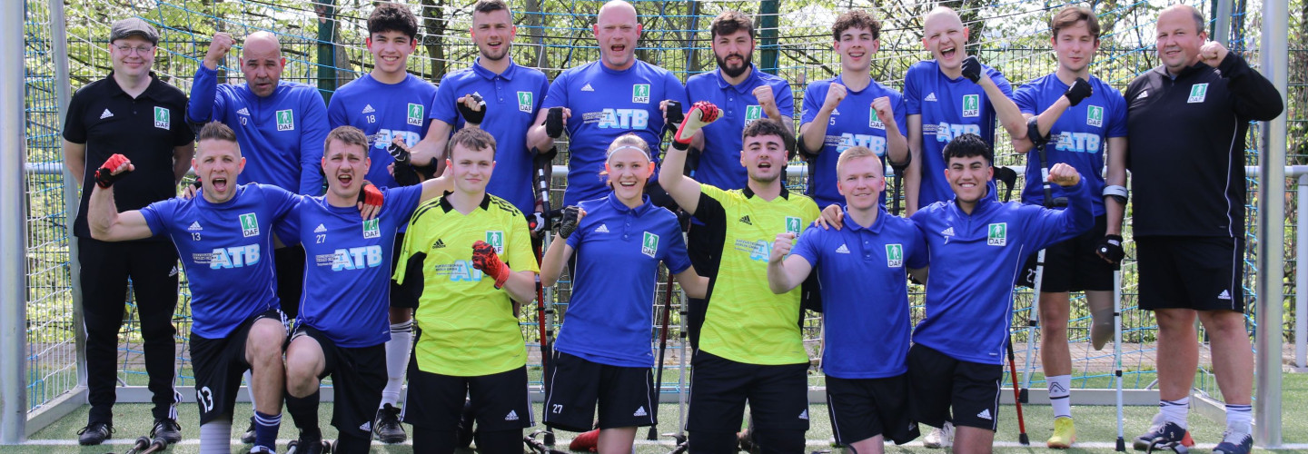 Mannschaftsbild Amputierten-Fußball-Nationalmannschaft 2024.JPG