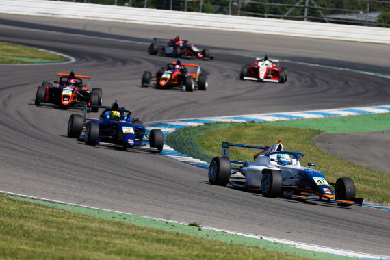 Mit Platz sechs feierte Jonas Ried (17/Ehingen/PHM Racing) sein bestes Saisonergebnis