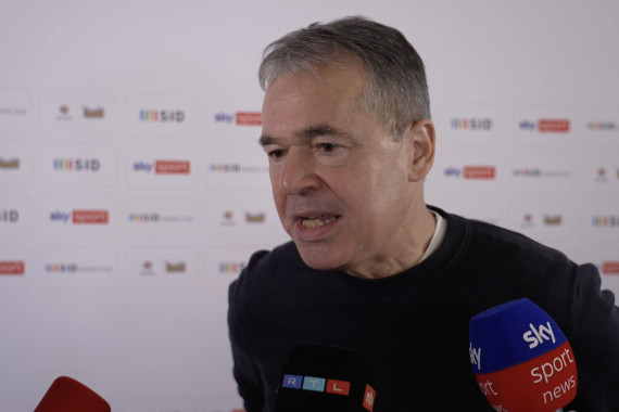 Im Interview spricht DFB-Geschäftsführer Sport, Andreas Rettig u.a. über die U 17-Juniroen und die anstehende Auslosung der EURO 2024.