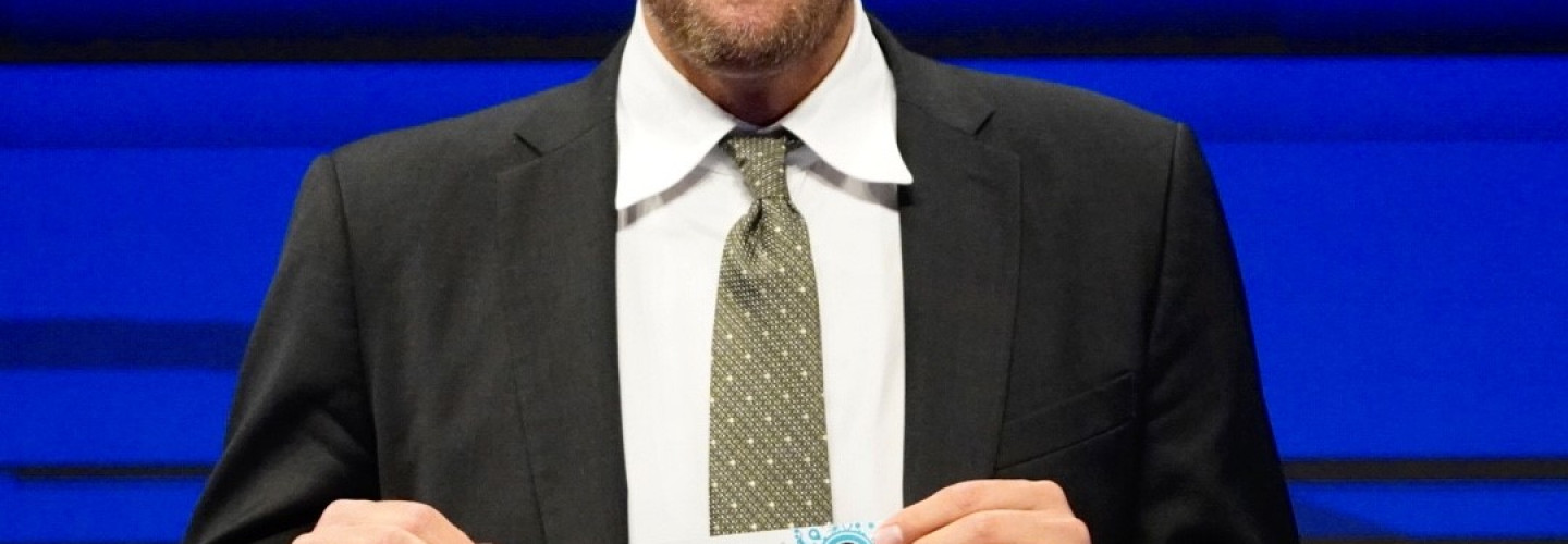 Basketballstar Dirk Nowitzki bei der Auslosung zur FIBA EroBasket 2022 in Köln