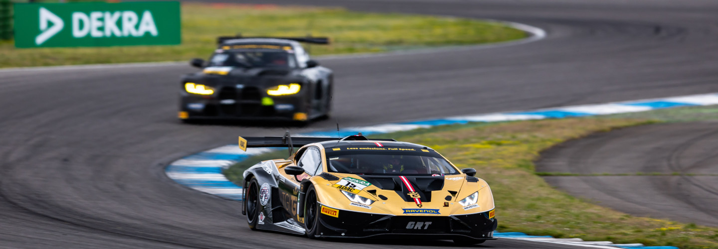 Die Teams des ADAC GT Masters absolvierten zahlreiche Testkilometer