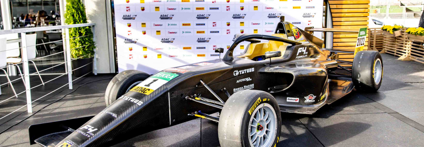 Erstmals kommt der neue 180 PS starke Bolide in der ADAC Formel 4 zum Einsatz