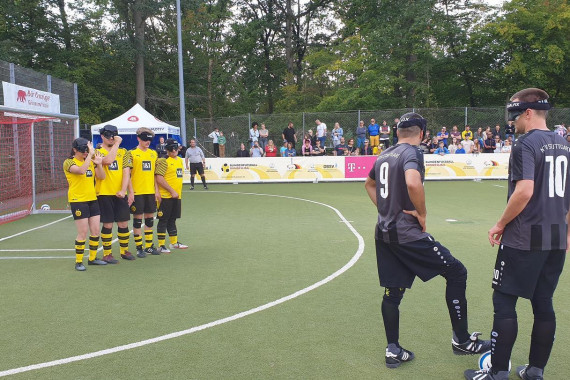 MTV Stuttgart vs. Borussia Dortmund.jpg