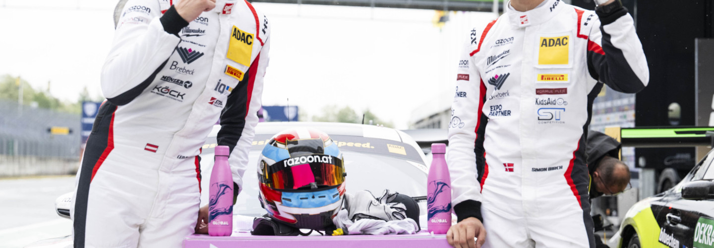Die Sieger: Leo Pichler und Simon Birch von Razoon – more than racing