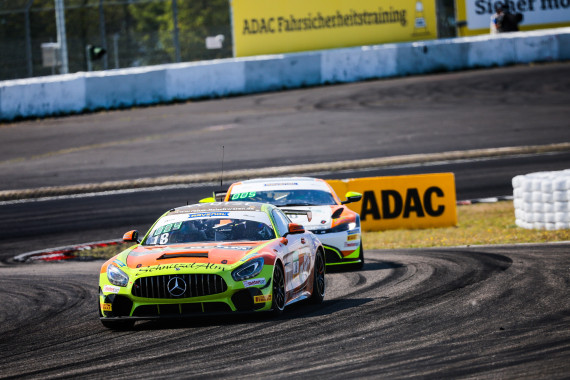 Auf dem Nürburgring feierte Schnitzelalm 2022 einen Laufsieg