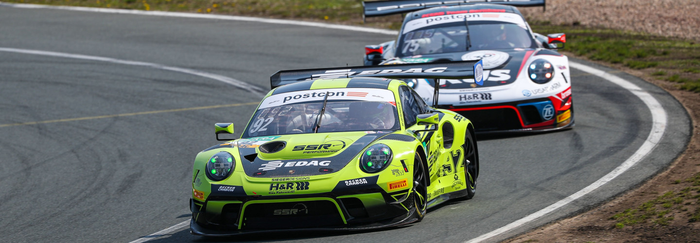 Die Titelverteidiger Michael Ammermüller (v.) und Christian Engelhart starten 2021 für verschiedene Porsche-Teams 