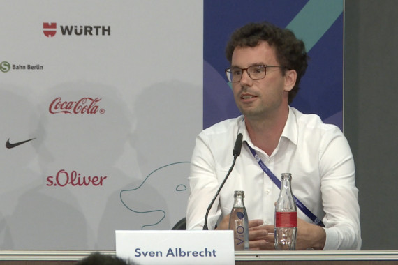 Sven Albrecht, CEO im Organisationskomitee Special Olympics World Games Berlin 2023, blickt u. a. auf die Special Olympics Nationalen Spiele Berlin 2022 zurück und gibt einen Ausblick auf die World Games Berlin 2023.