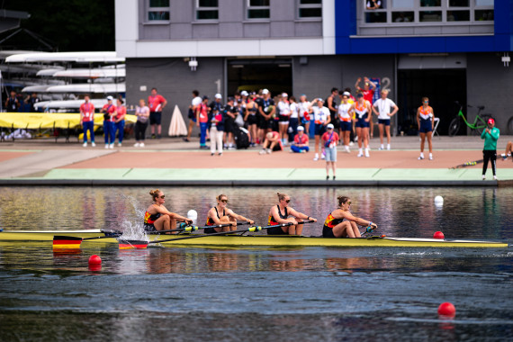 Rudervierer der Frauen