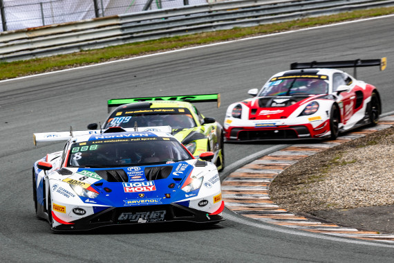 Jonas Karklys und Emil Gjerdrum vom Liqui Moly Team Engstler by GRT