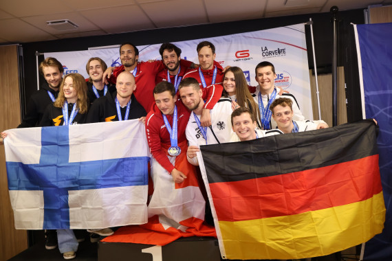 Siegerehrung D4W - EM - Johannes Heptner li, Diana Paramnina, Christian Kaufmann, Timmy Dittrich, Ro