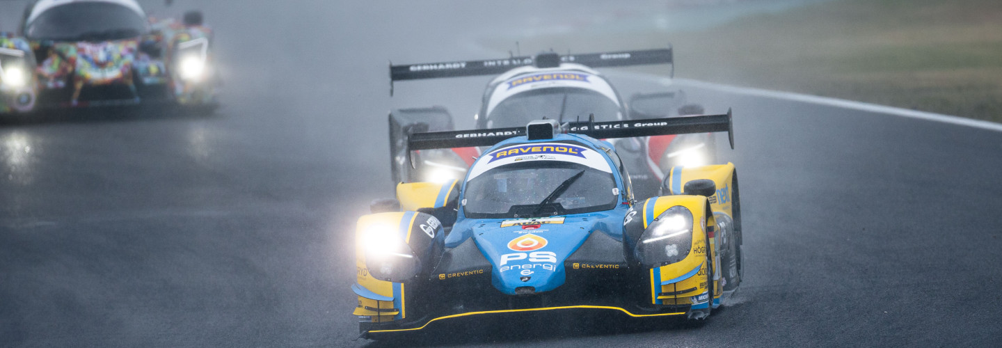 Michael Herich (vorne) eroberte zusammen mit Alexzander Kristiansson als bester Trophy-Pilot den vierten Platz