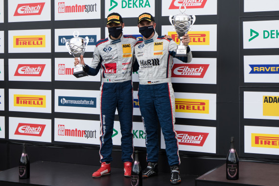 Erfolgreiche Piloten: Gabriele Piana (li.) und Michael Schrey