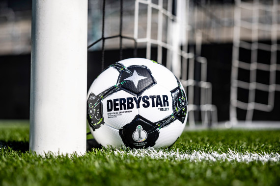 DERBYSTAR PRÄSENTIERT OFFIZIELLE SPIELBÄLLE FÜR DEN DFB-POKAL DER MÄNNER UND FRAUEN 2025/26