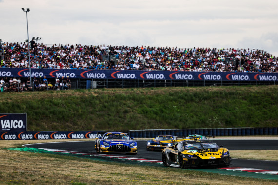 Mirko Bortolotti gewann erstmals seit 2024 wieder ein DTM-Rennen