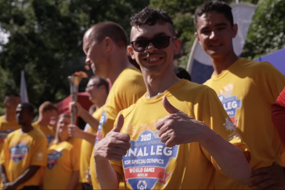 Highlight-Clip: Fackellauf und Festival